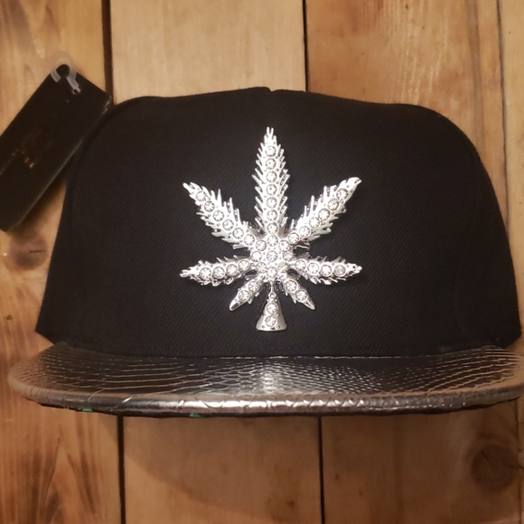 Hat - Picture 1 of 3